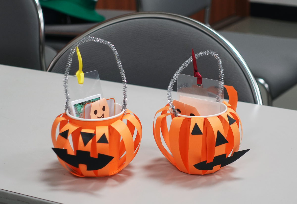 折り紙で作ったハロウィンランタン