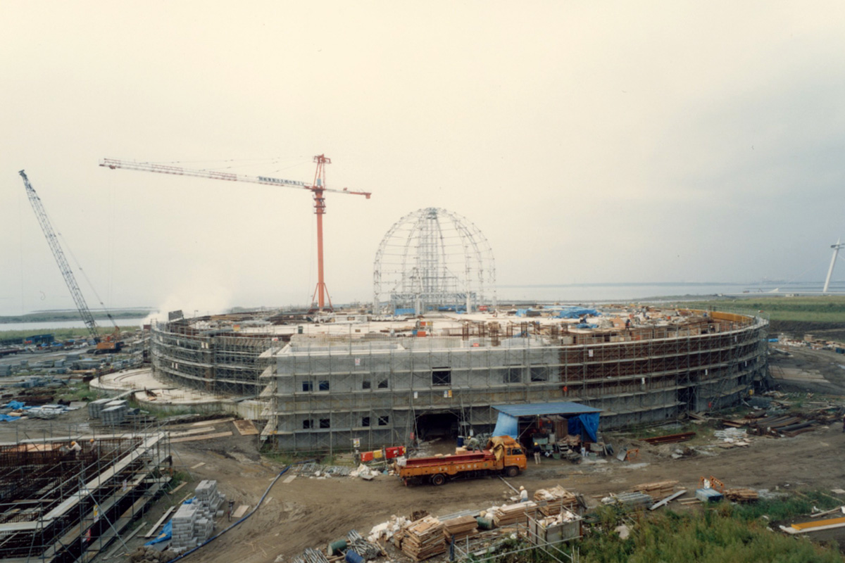 建設中の水族園