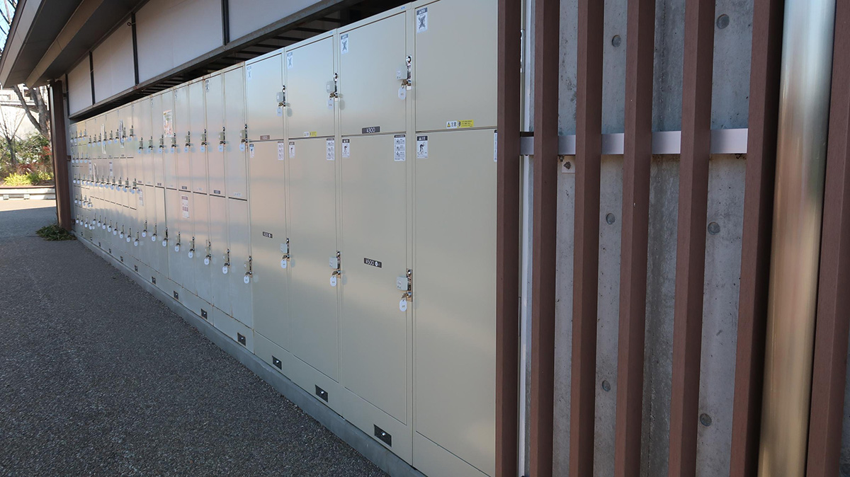 西園コインロッカー