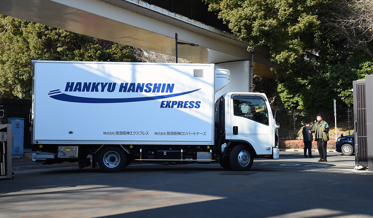 トラックで出発。2026年1月27日13:25頃