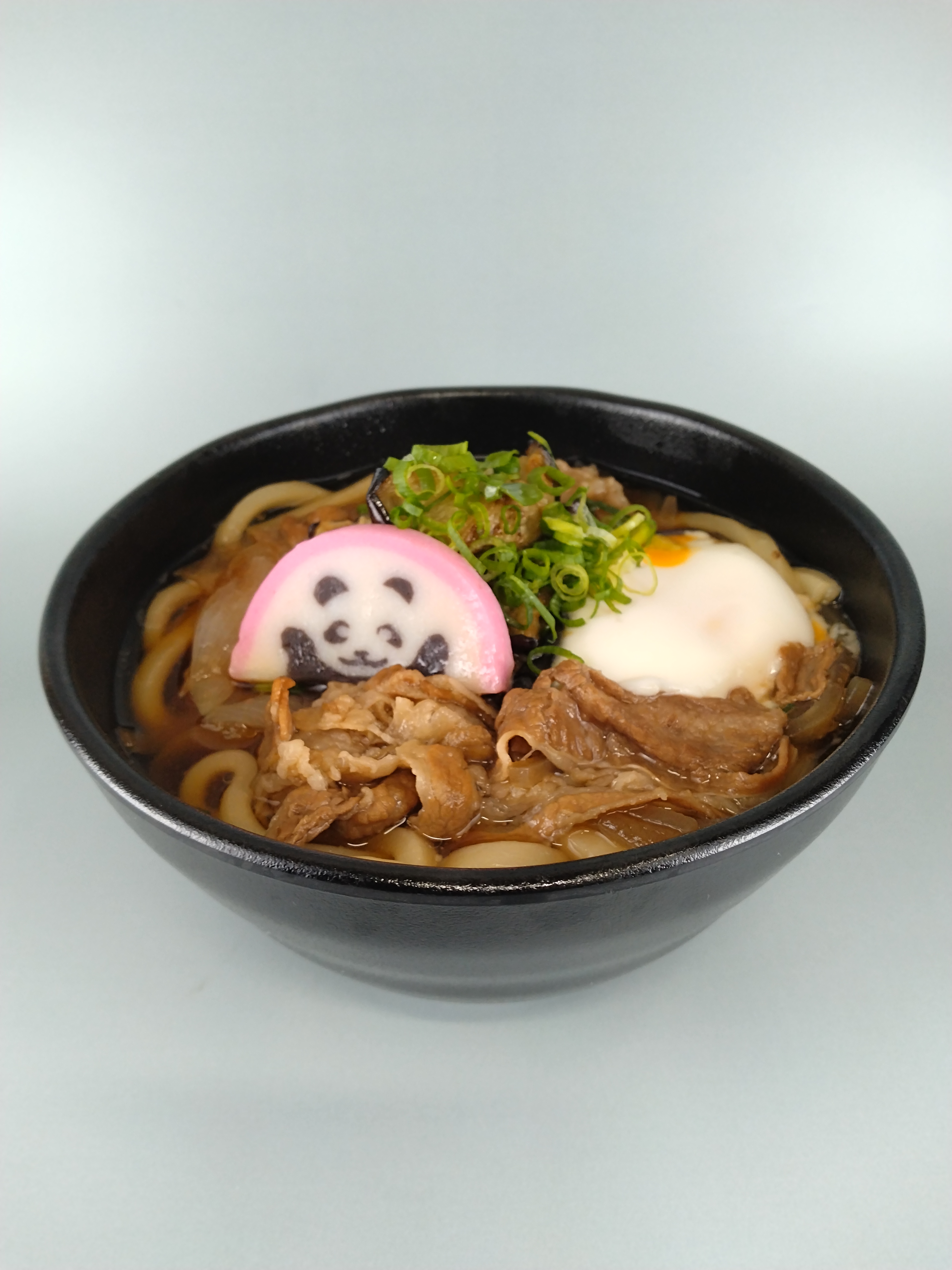 Udon à la viande et aux aubergines pour admirer la lune
