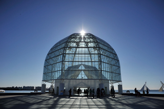 水族園空の広場